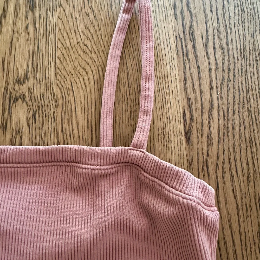 A&F Ribbed Tank - Picture 2 of 3